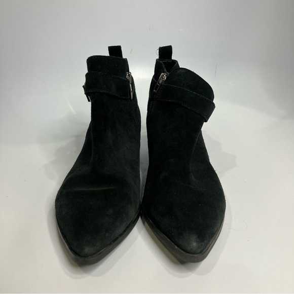 Marc Fisher black suede pointed toe ankle boots size 8 - Picture 2 of 7